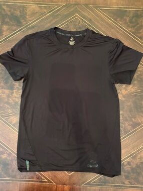 Copper Fit Men’s Black Short Sleeve Tee Size M